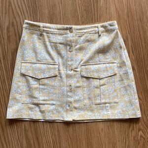 BP button down yellow floral print skirt with front pockets